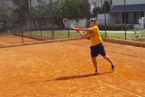 Mili u finalu parova u Nišu, bez polufinala singla