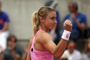 Petra nastup u Poitiersu započela pobjedom