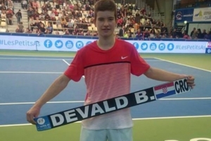 Borna Devald do finala Mostara